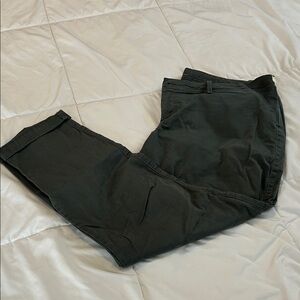 GAP Maternity Best Girlfriend Chino